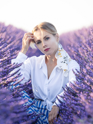 klaudia wcislo, downside.up.yogi, aerial teacher klaudia wcislo, downside.up.yogi, aerial teacher